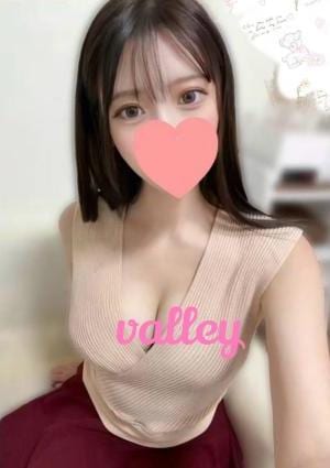 Valley（ヴァリー） 新人あやちゃん
