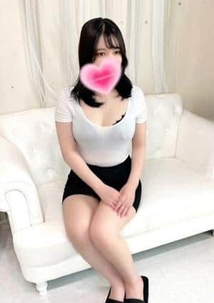 AROMA AMOUR（アロマアムール） 百瀬くるみ