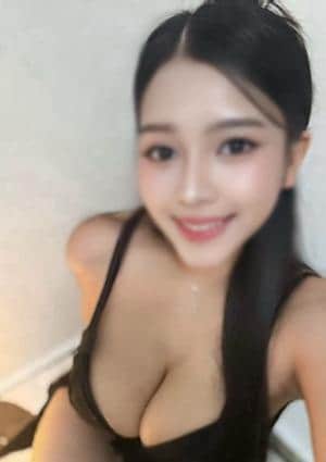 ピンクガール ユリア