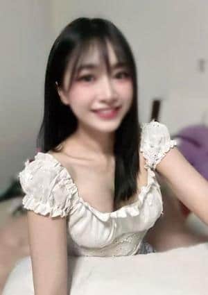 ピンクガール まゆ