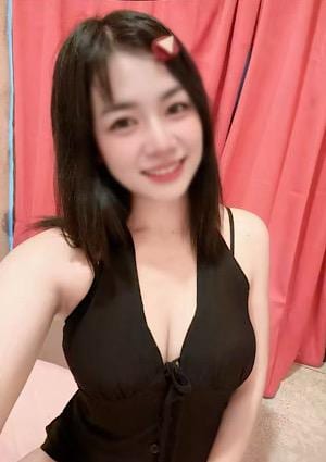 ピンクガール ルナ