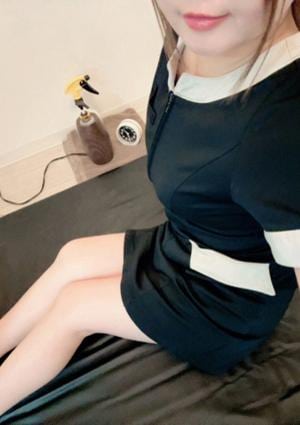 salon.do.ni-na（サロン．ド．ニーナ） 春陽-はるひ-