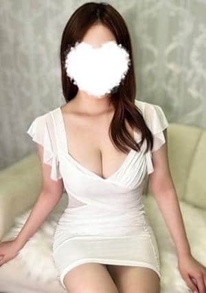 LUXY（ラグジー）日本橋店 りか