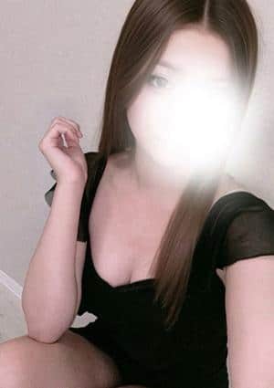 Cucue（きゅきゅ）栄・伏見店 かな