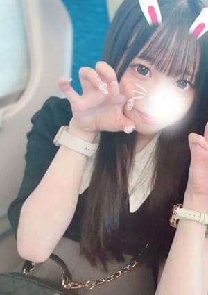Cucue（きゅきゅ）栄・伏見店 らら