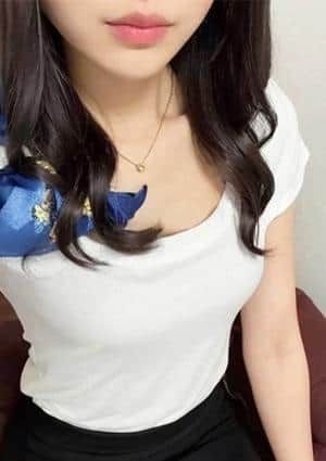 CREA 吉沢ももか