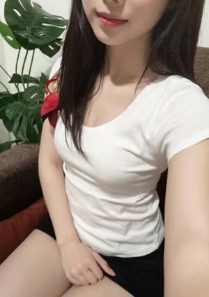 CREA 進藤ゆい