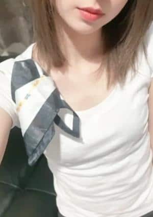 CREA 白石なみ