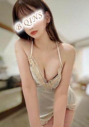 B-QINS（ビークインズ）自由が丘店 七奈