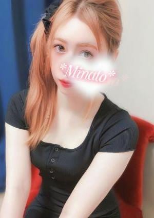 B-QINS（ビークインズ）自由が丘店 みなと