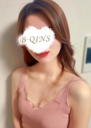 B-QINS（ビークインズ）自由が丘店 詩織