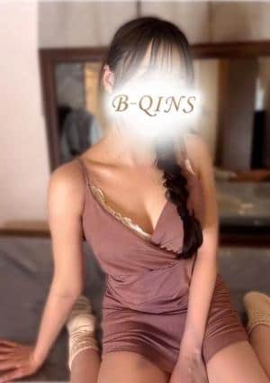 B-QINS（ビークインズ）自由が丘店 みつき