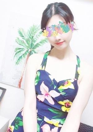 Spa Lanikai（スパ ラニカイ） 小黒 みみ
