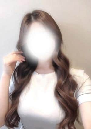 Flower（フラワー） 皐月 ひよな