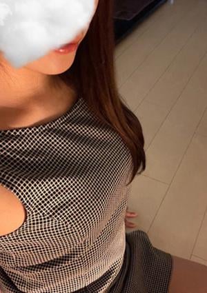 C-due（ドゥーエ） ちか