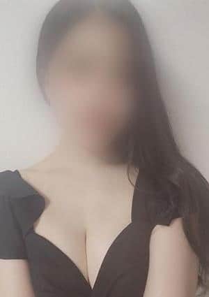 妻色兼美 千歳店 まゆか