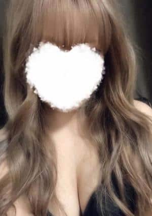 Queendom（クイーンダム） 綾瀬るう