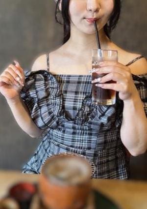 上野メンズエステ Louis（ルイス） りな