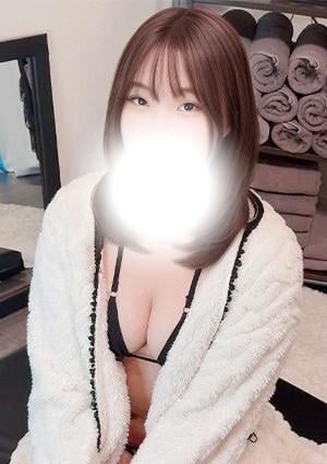 Uroom Beyond（ビヨンド） 上野店 せな