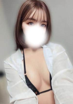 Uroom Beyond（ビヨンド） 上野店 市川ゆな