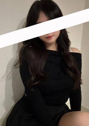 Uroom Beyond（ビヨンド） 上野店 向井えな