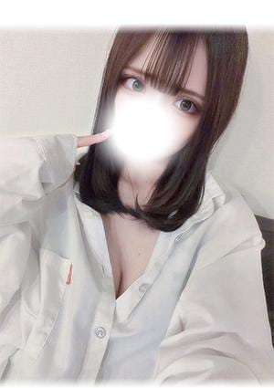 Uroom Beyond（ビヨンド） 上野店 新井みお