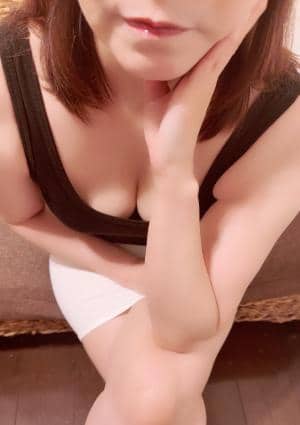 熟女出張マッサージ 熟心 結城あやの