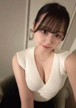 グロッシー えま