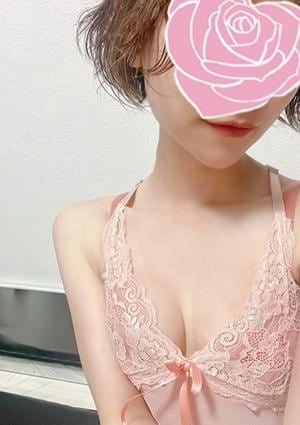 ゴールデンローズ 栄ルーム ゆり