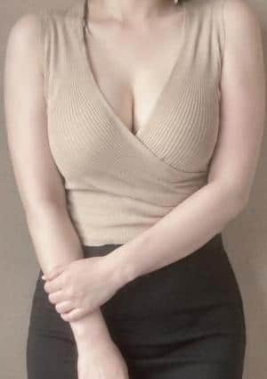 今日子の姉妹 大宮店 酒井もこ