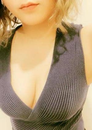 ミセス美オーラ 岡山 南條