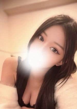 Chloe 如月るな