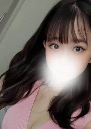 Chloe 夜桜ななせ