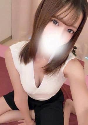 Chloe 鳴海しおり