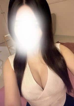 Chloe 清水ゆうり