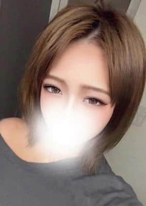 Chloe 高梨まりあ