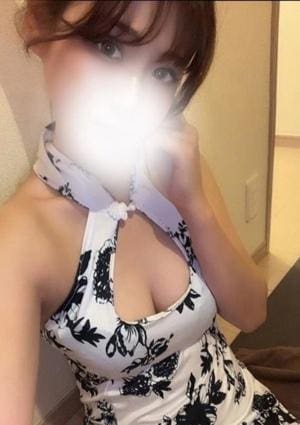 Chloe 葉山せいら