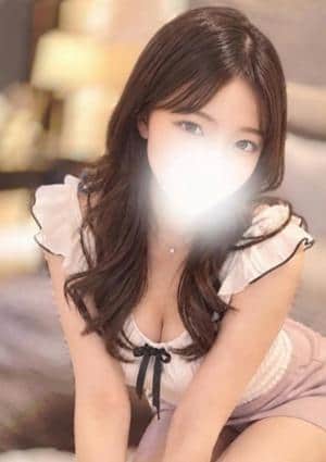 Chloe 秋山れみ