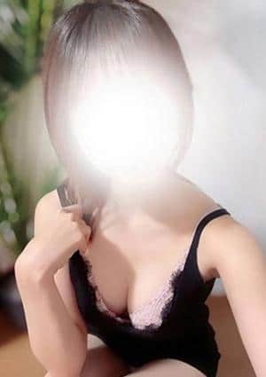 HOWEVER（ハウエバー） なぎさ