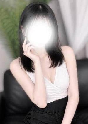 HOWEVER（ハウエバー） あいみ