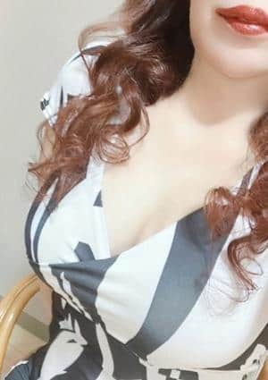 Mrs.OnlyOne（ミセスオンリーワン） 彩子（あやこ）