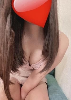 優楽亭 莉奈（りな）