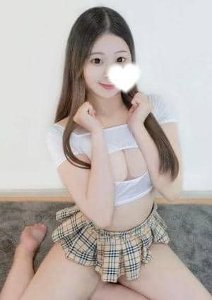 AJITO あじと 初音 ゆりな