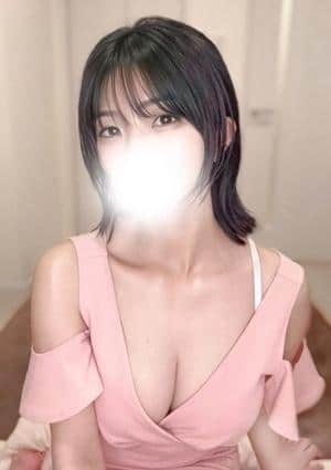 more more（モアモア） 原らいか