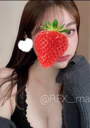 REX LUXURY SALON（レクス） 苺乃まい