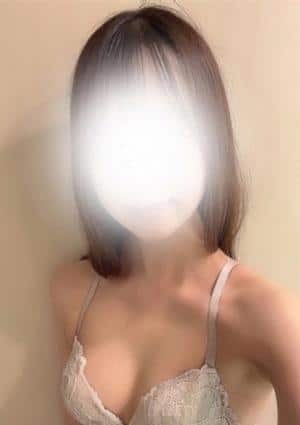 いちごミルク 夏葉