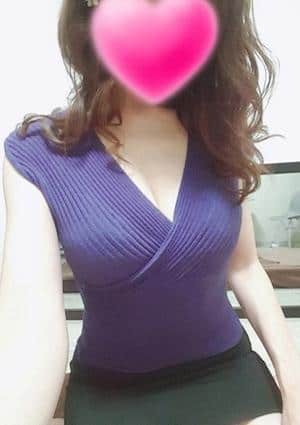 AMIRI（アミリ）四日市店 あすか