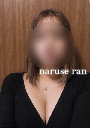月のリゾート 成瀬蘭