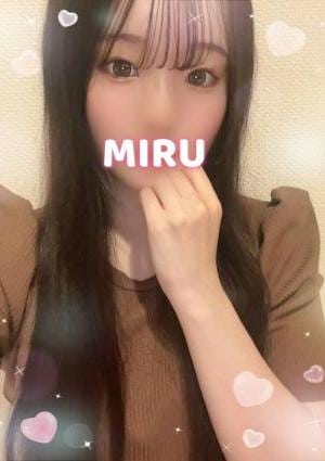 らららランド関内店・伊勢佐木長者町店 新人みる