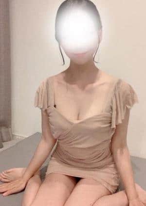 DEEP ESSENTIAL 鶴見店 星ひかり